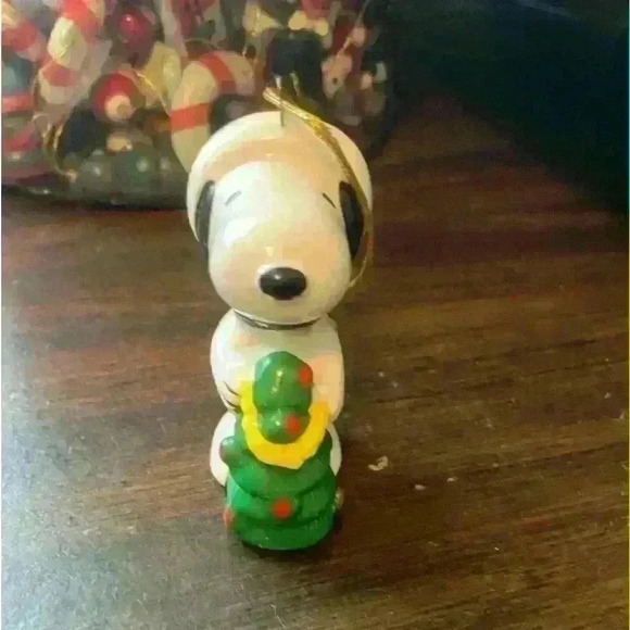 Vintage Snoopy Christmas ornament from 1966 made in Japan - Picture 4 of 4